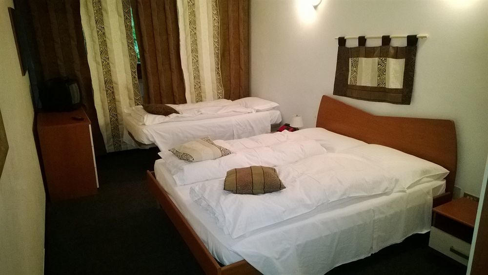 Hotel Ciclamino بياتراموراتا المظهر الخارجي الصورة